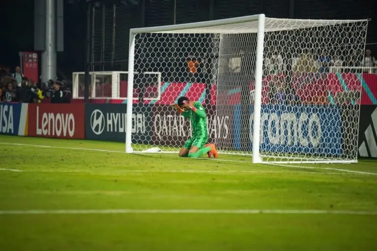 Goleiro João Pedro, da Seleção Sub-17