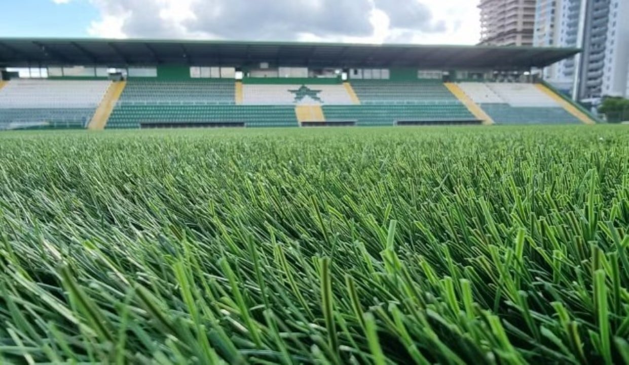 Gramado sintético da Arena Condá