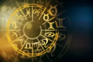 Today’s horoscope: astrological predictions indicate new beginnings and crucial decisions for the signs this August 17th