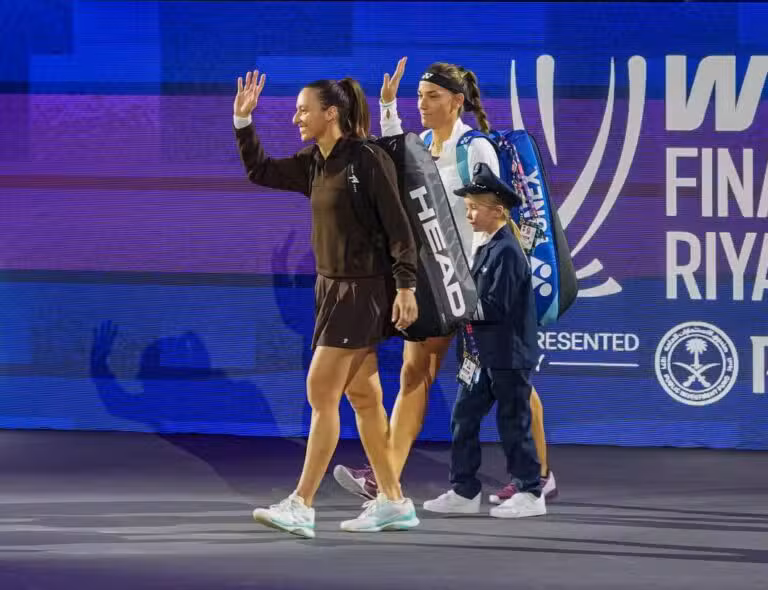 Luisa Stefani e Timea Babos