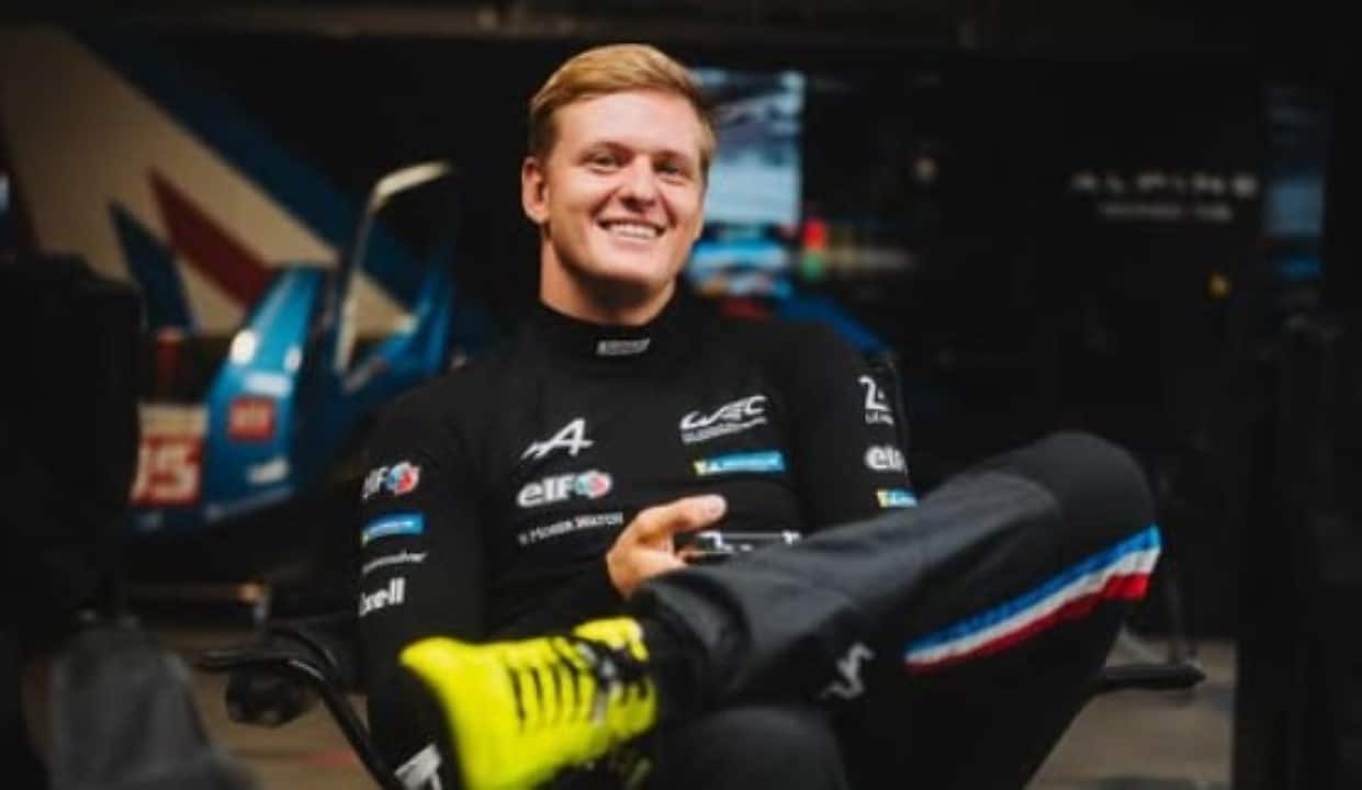وقع ميك شوماخر مع رحال ليترمان لموسم IndyCar الكامل في عام 2026