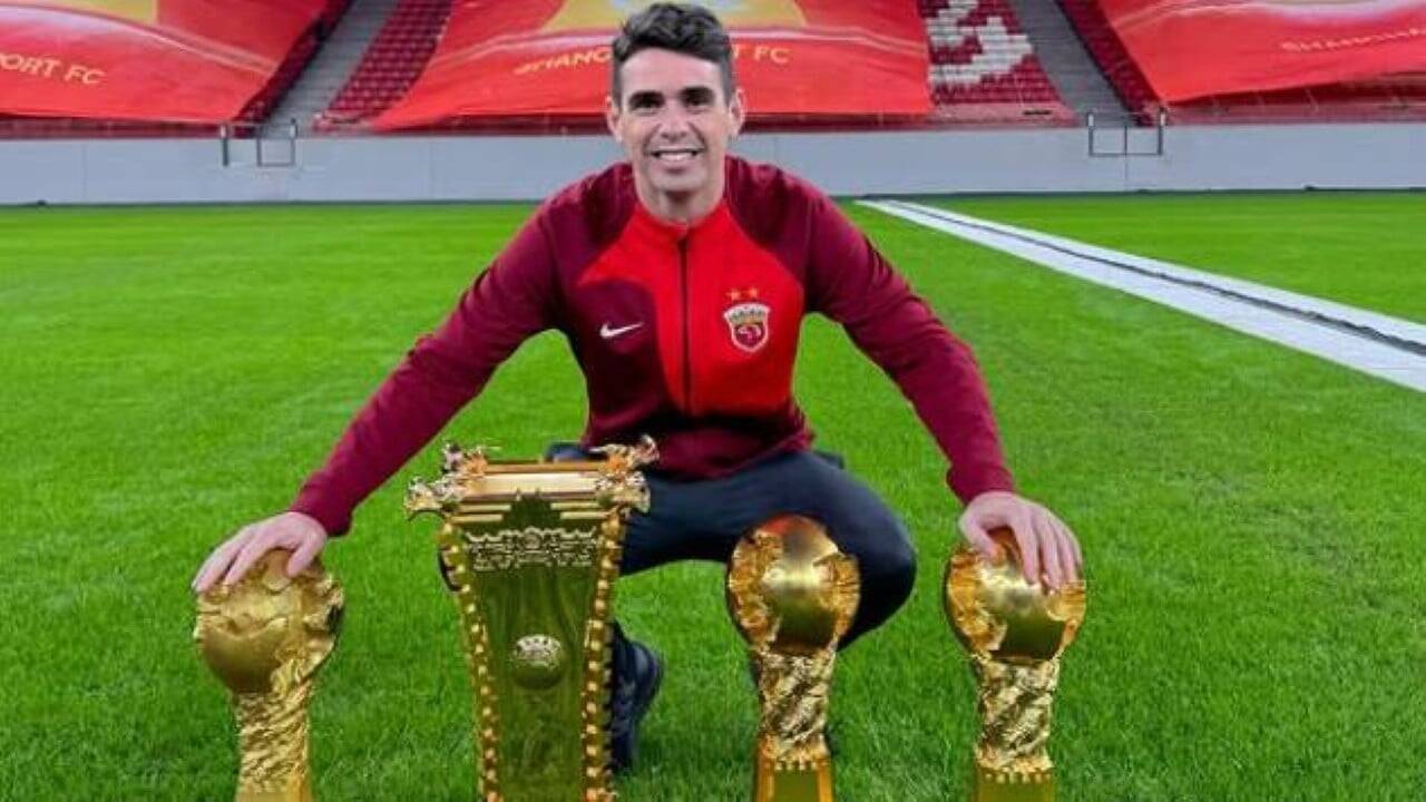 Oscar, do São Paulo, é internado com síncope vasovagal após desmaio em treino