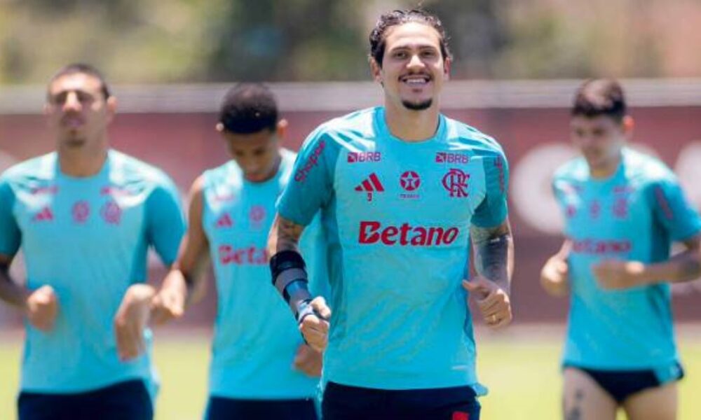 Pedro avança recuperação de fratura e treina com grupo no Flamengo para final da Libertadores