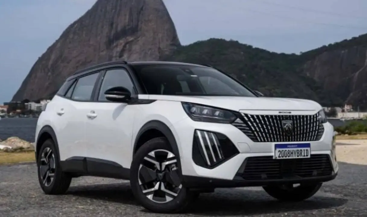 Peugeot 2008 Hybrid