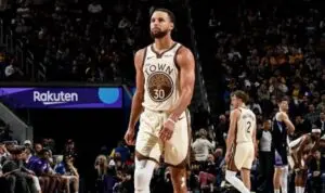 Stephen Curry pode adiar renovação de contrato com Warriors após offseason sem grandes reforços