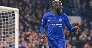 Tiemoué Bakayoko přijímá návrh a měl by se připojit k Lingardovi a Memphisovi Depayovi v Corinthians