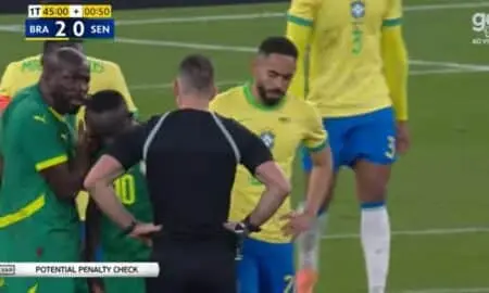 VAR penalti Senegal