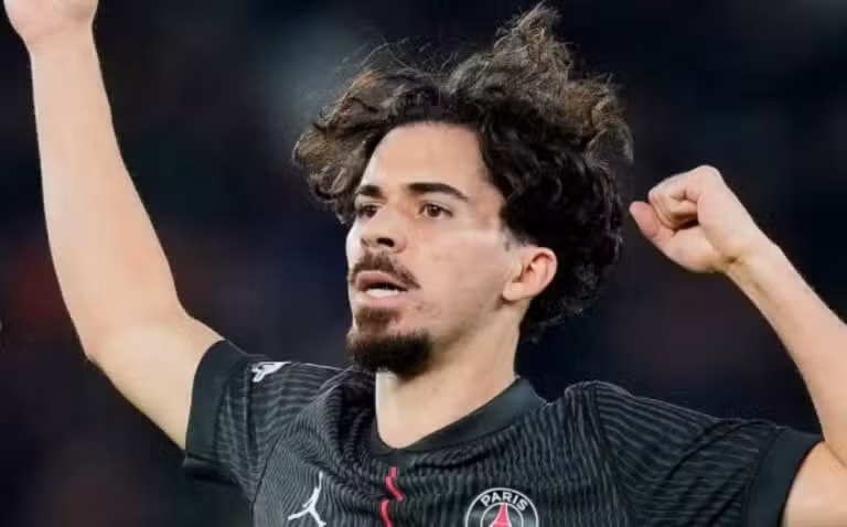 Vitinha PSG