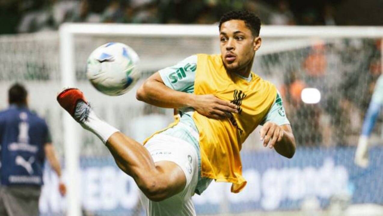Vitor Roque