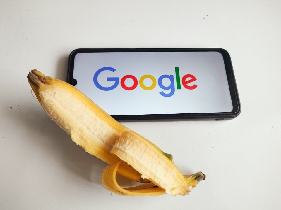 aplicativo de banana nano da Google no smartphone