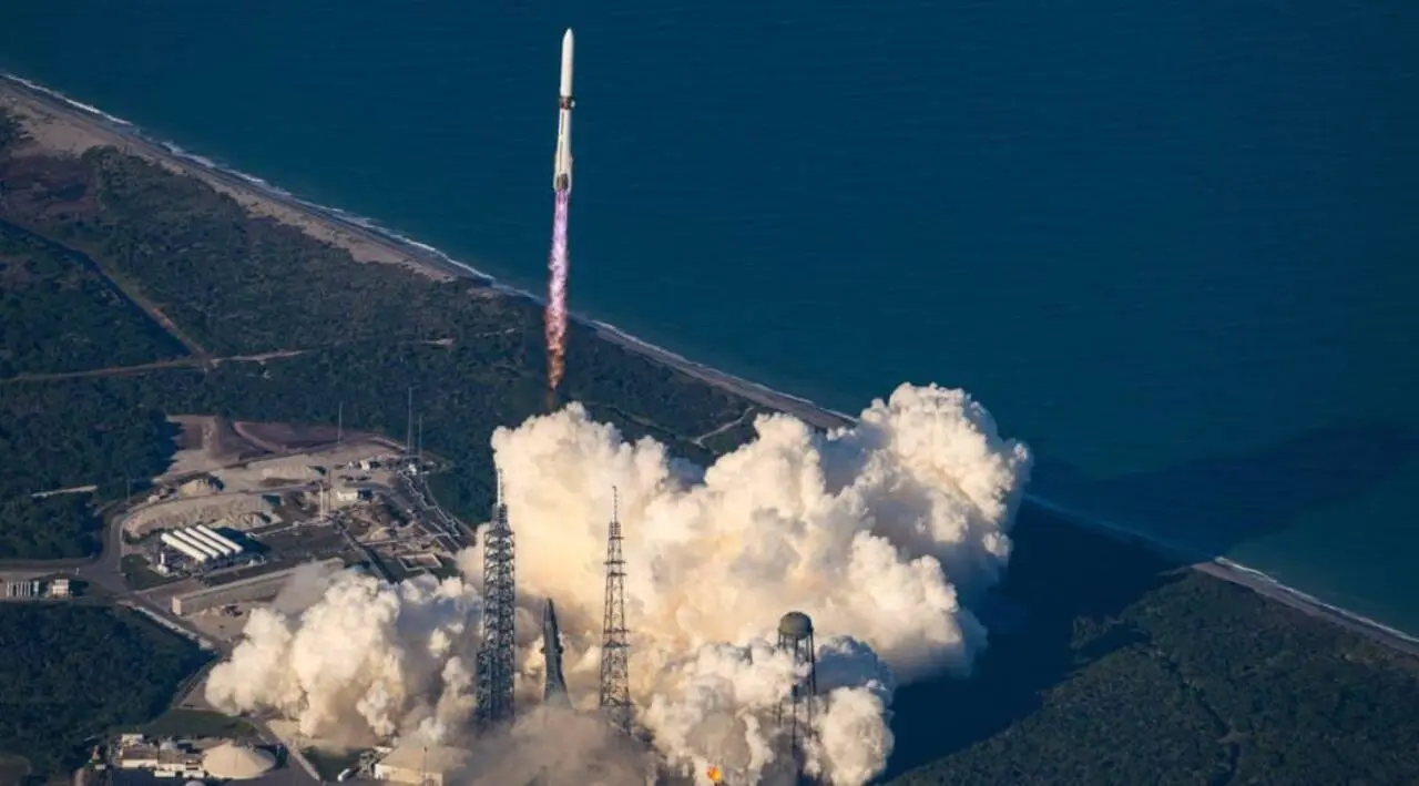 La NASA e Blue Origin lanciano con successo la missione ESCAPADE per studiare l’atmosfera di Marte