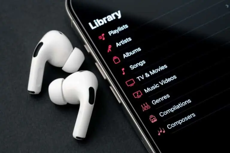 AirPods