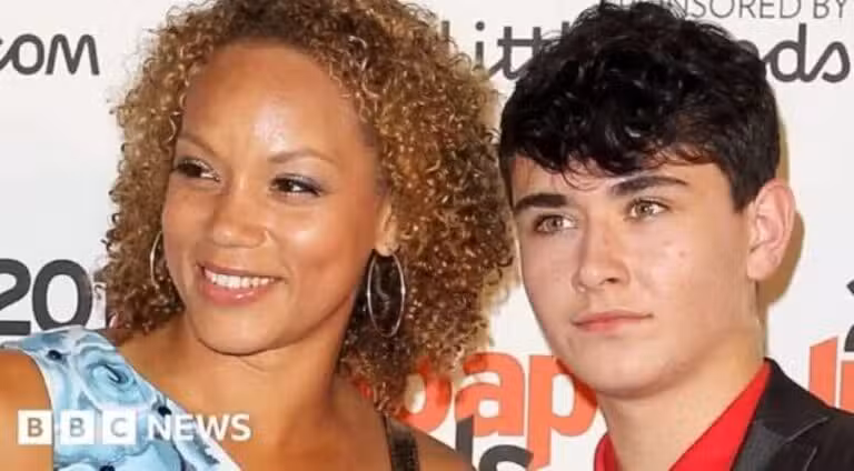 Ator William Rush, de Waterloo Road