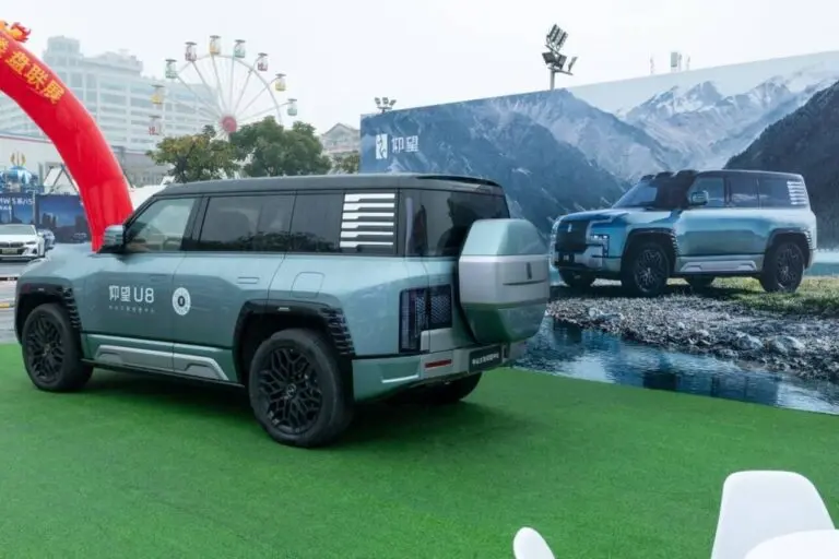 Yangwang U8 BYD