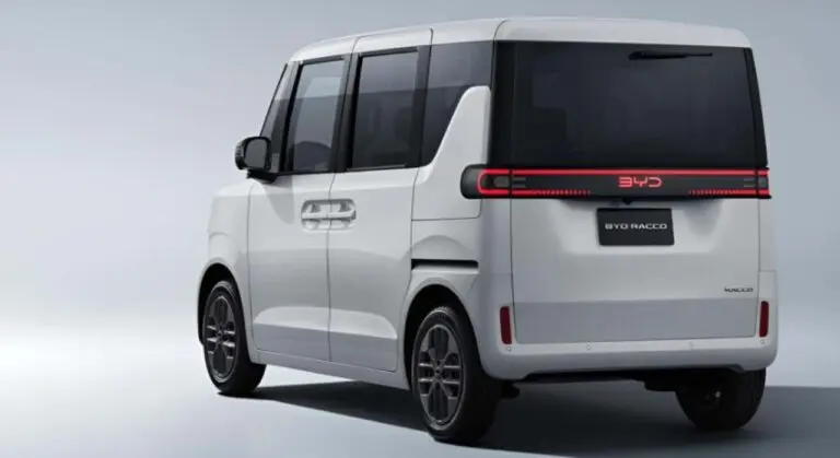 BYD lança Racco -