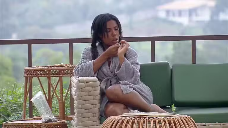 Carol A Fazenda