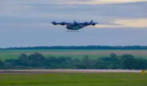 Eve Air Mobility, Embraer’in Gavião Peixoto’daki ilk eVTOL prototip uçuşunu başarıyla tamamladı