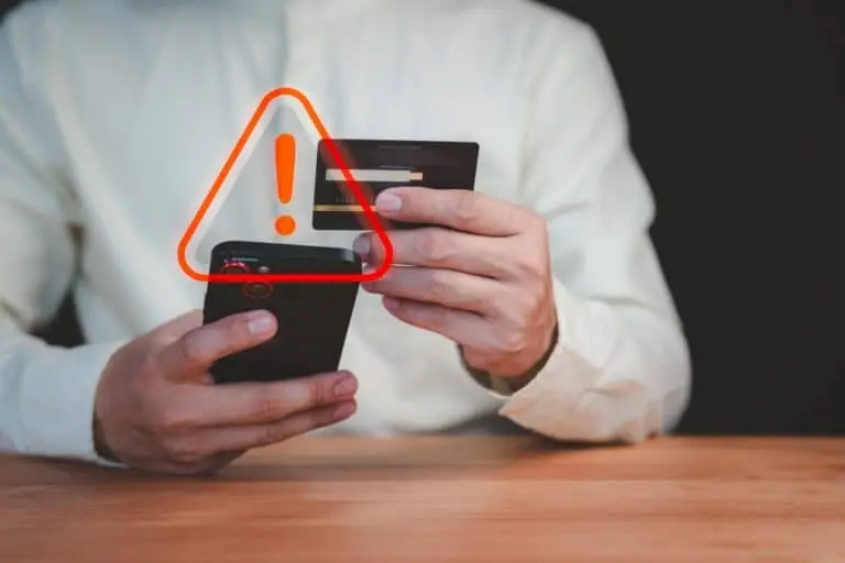 Cartão, celular, alerta