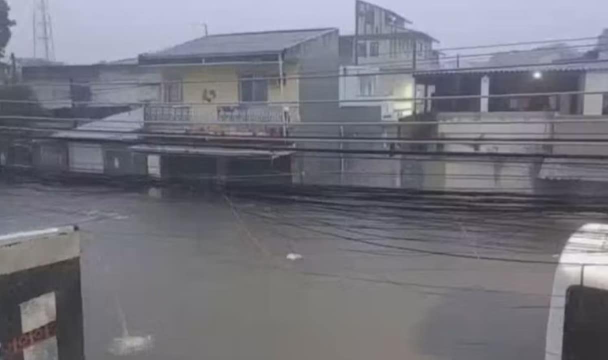 Chuva causa alagamentos no Rio
