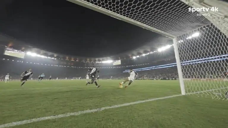Depay golaço