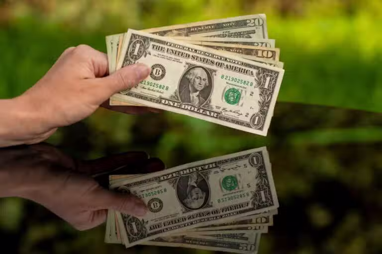 Dólar
