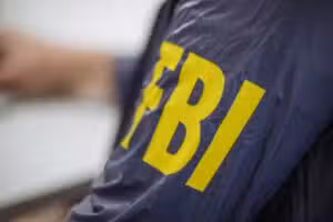 FBI resgata criança de 10 anos em Cuba e devolve à mãe biológica em Utah