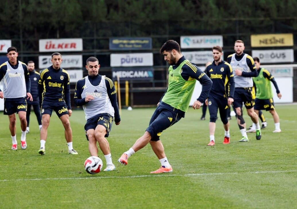 Fenerbahçe Jogadores