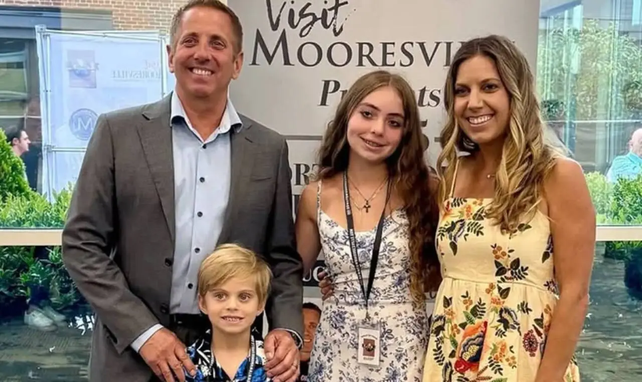 Greg Biffle, Christina Biffle e seus filhos