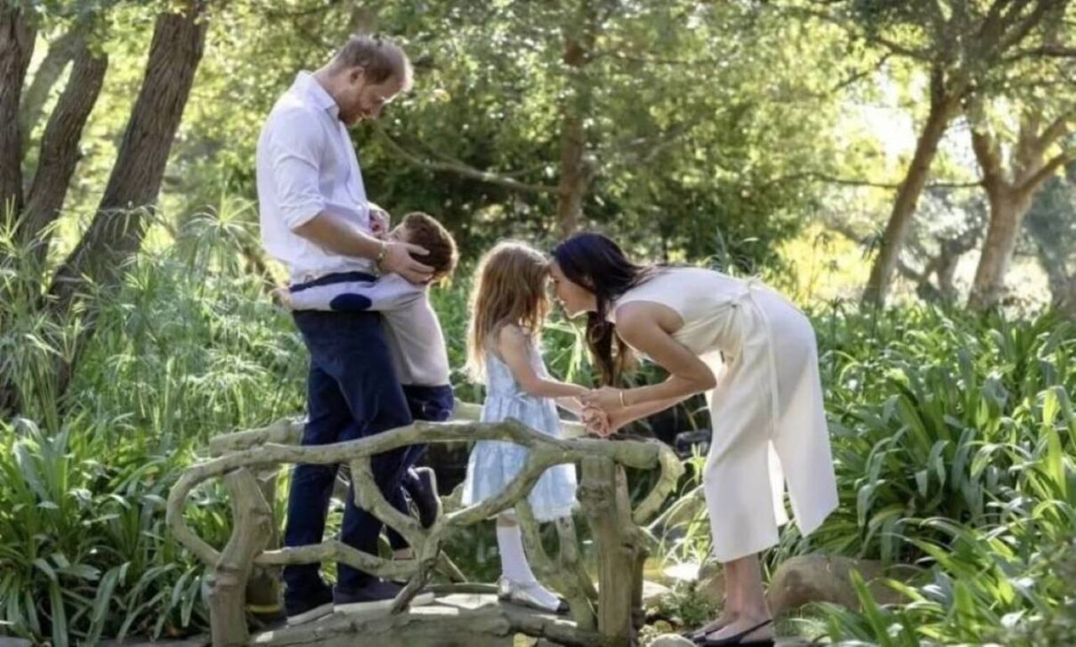 Harry and Meghan embrace their children in Christmas message