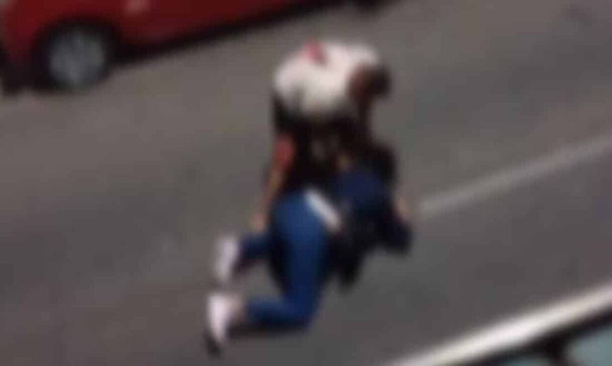 Homem agride ex-companheira após discussão em rua de Osasco, na Grande SP