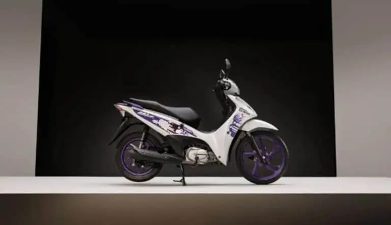 Honda Biz 125 Kuromi na CCXP25