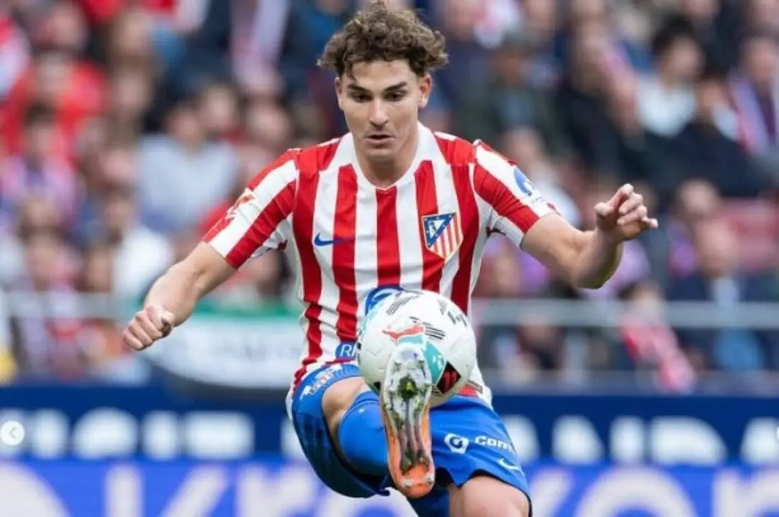 Barcelona zaprzecza postępom w negocjacjach w sprawie Juliána Álvareza z Atlético Madryt