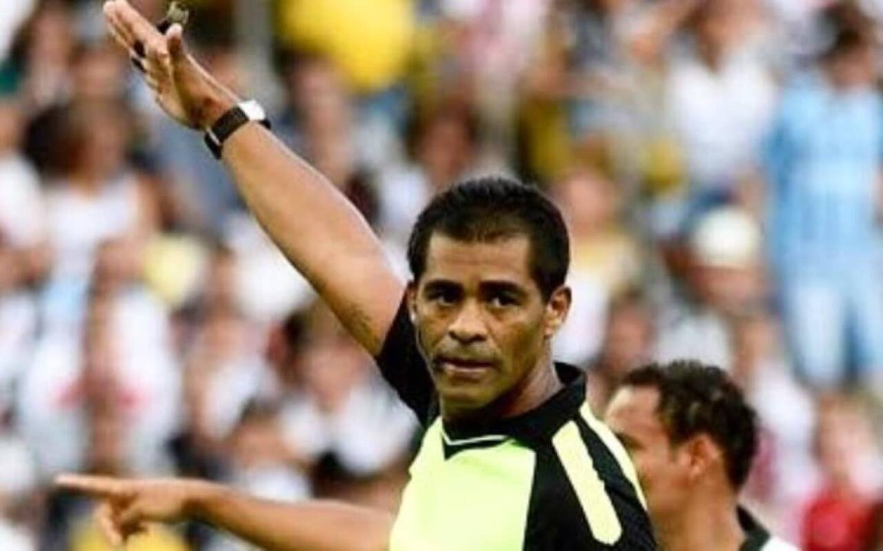 Morre aos 55 anos o ex-árbitro Fifa Luís Antônio Silva Santos, o Índio, no Rio de Janeiro