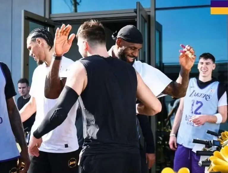 Luka Doncic e LeBron James