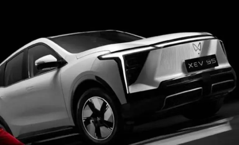 Mahindra XEV 9S