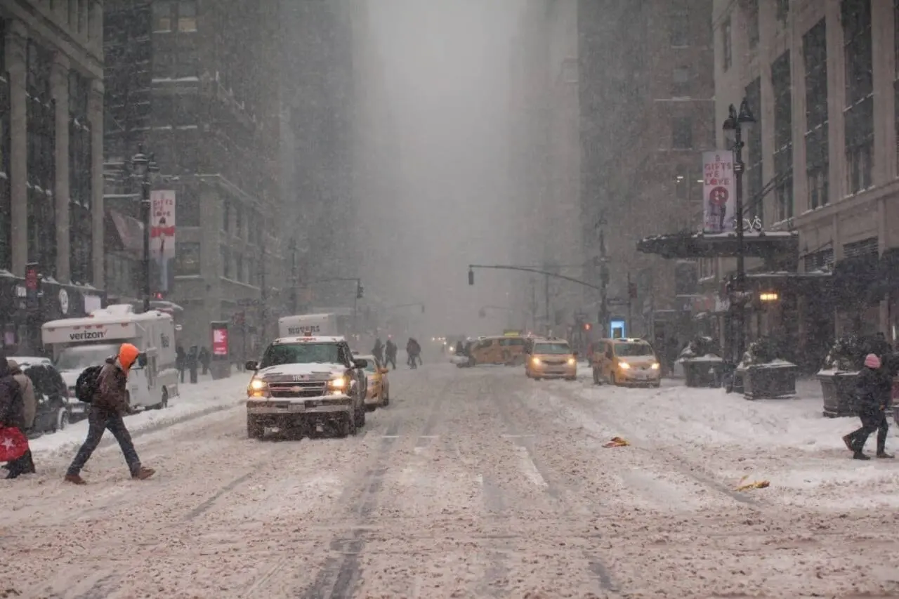 Neve, Tempestade de inverno