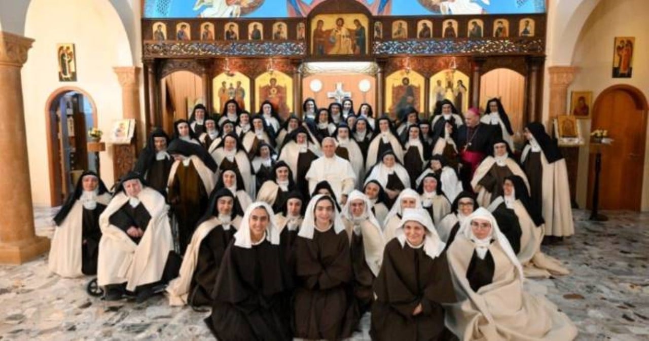 Papa Leão XIV em encontro com religiosas