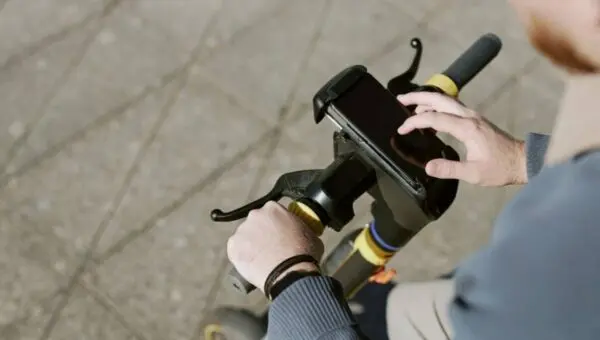 Regras de circulação para patinetes e bicicletas elétricas mudam em São Paulo a partir de 28 de agosto