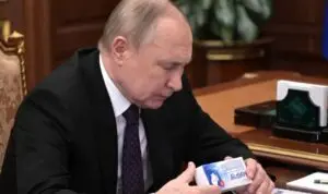 Putin rechaza la contrapropuesta europea al plan de paz de Trump para Ucrania y advierte sobre su disposición a la guerra