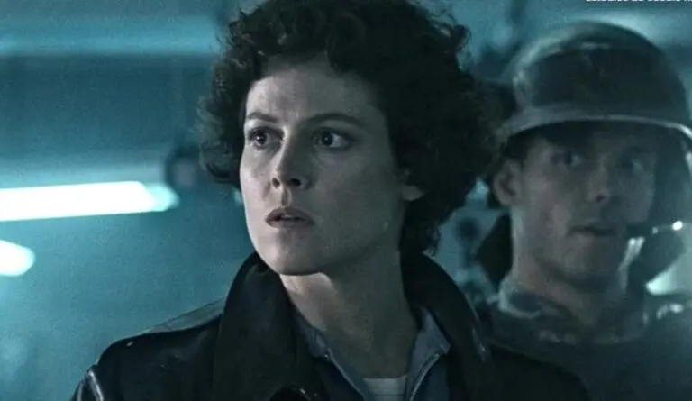 Sigourney Weaver em episodio de Alien