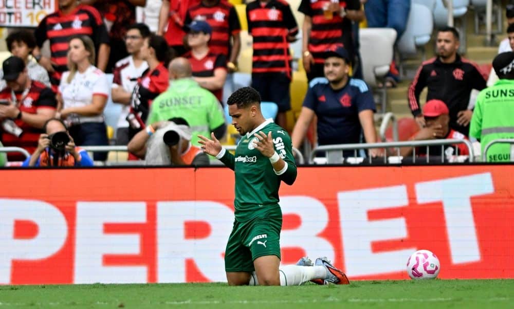 Vitor Roque