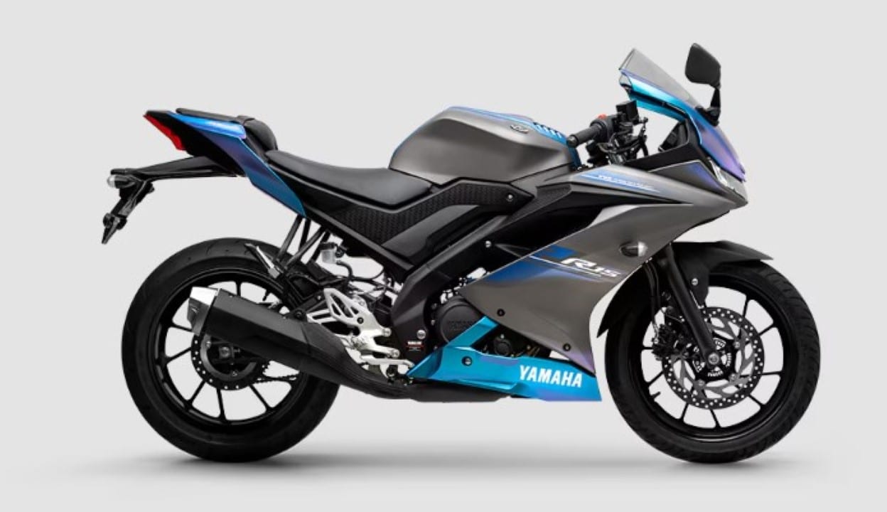 Lançamento da Yamaha YZF-R15 2026 chega ao país por R$ 23.390 com visual renovado
