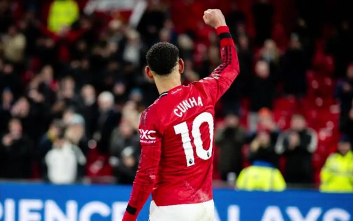Derby Manchester menyaksikan United menang ke atas City dengan taktik serangan balas dalam penampilan sulung Carrick