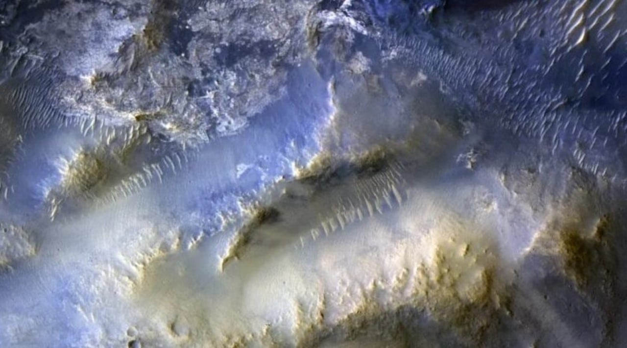 sonda Mars captura Marte com dunas ativas