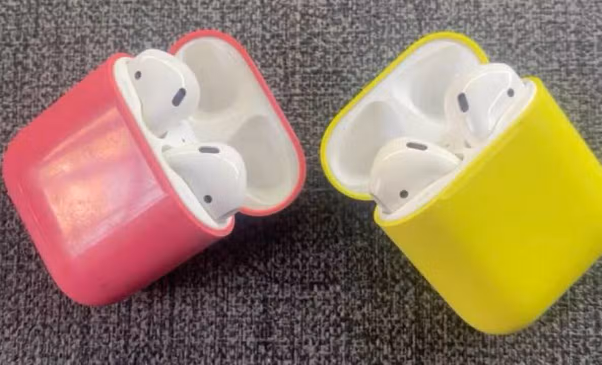 Airpods coloridos