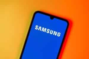 A Samsung kiadja a One UI 8.5 harmadik bétaverzióját és biztonsági csomagját a Galaxy S25 termékcsaládhoz