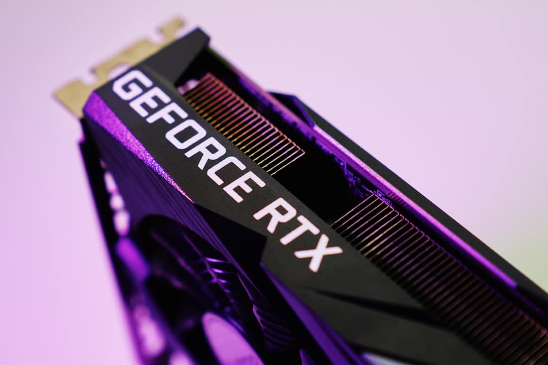 Close da placa RTX 3060 Nvidia