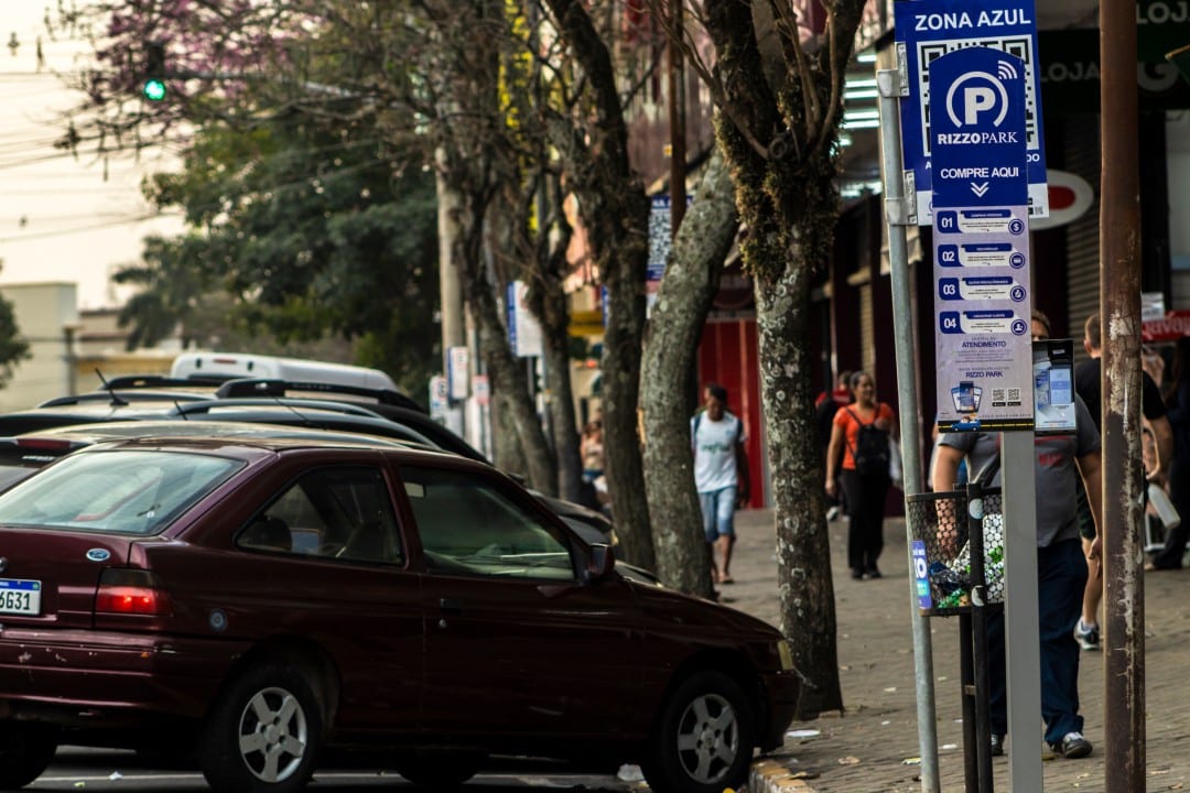 Estacionamento, Zona azul