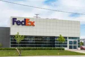 Olien stiger kraftigt og falder UPS og FedEx aktier på det amerikanske marked