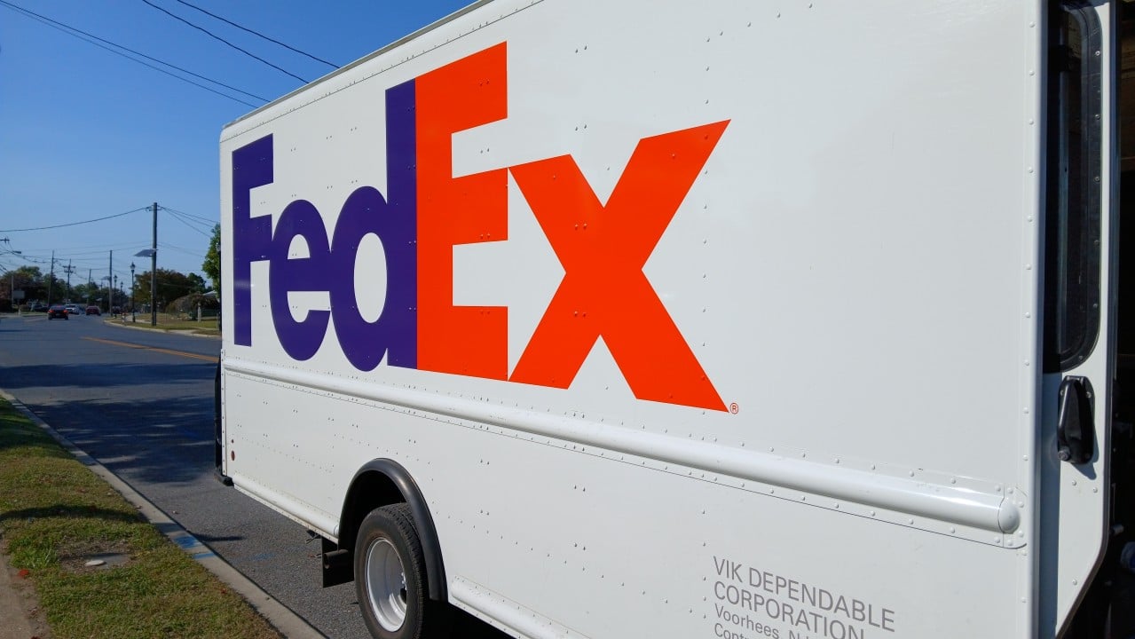 FedEx